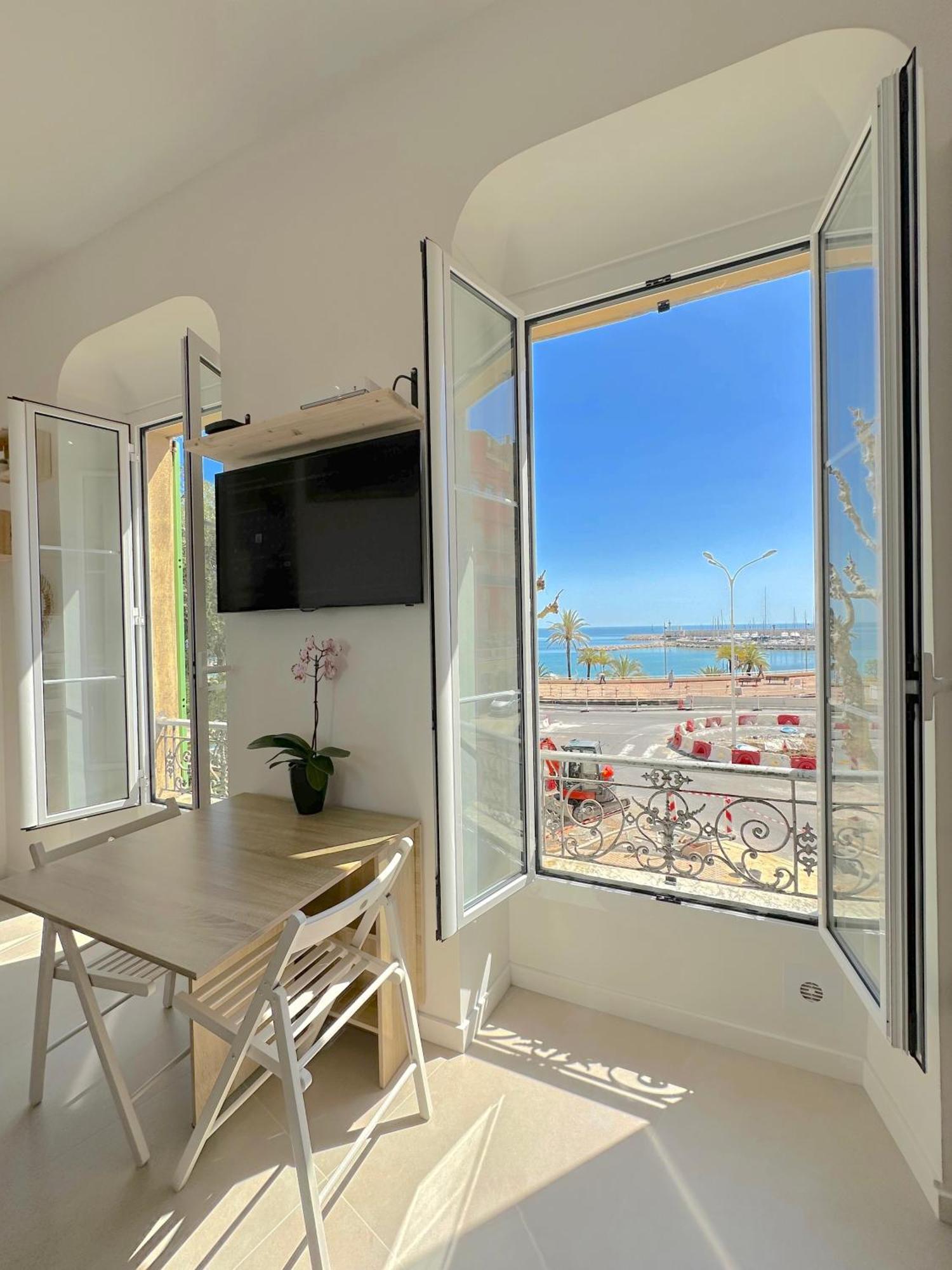 Menton # Monaco - F1 Gp - 4 Persons - Sea View - New - Parking - Clim - Premium - Beach And Sun Dış mekan fotoğraf